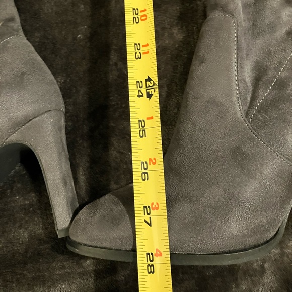 Catherine Malandrino Over The Knee Boot - Picture 4 of 10